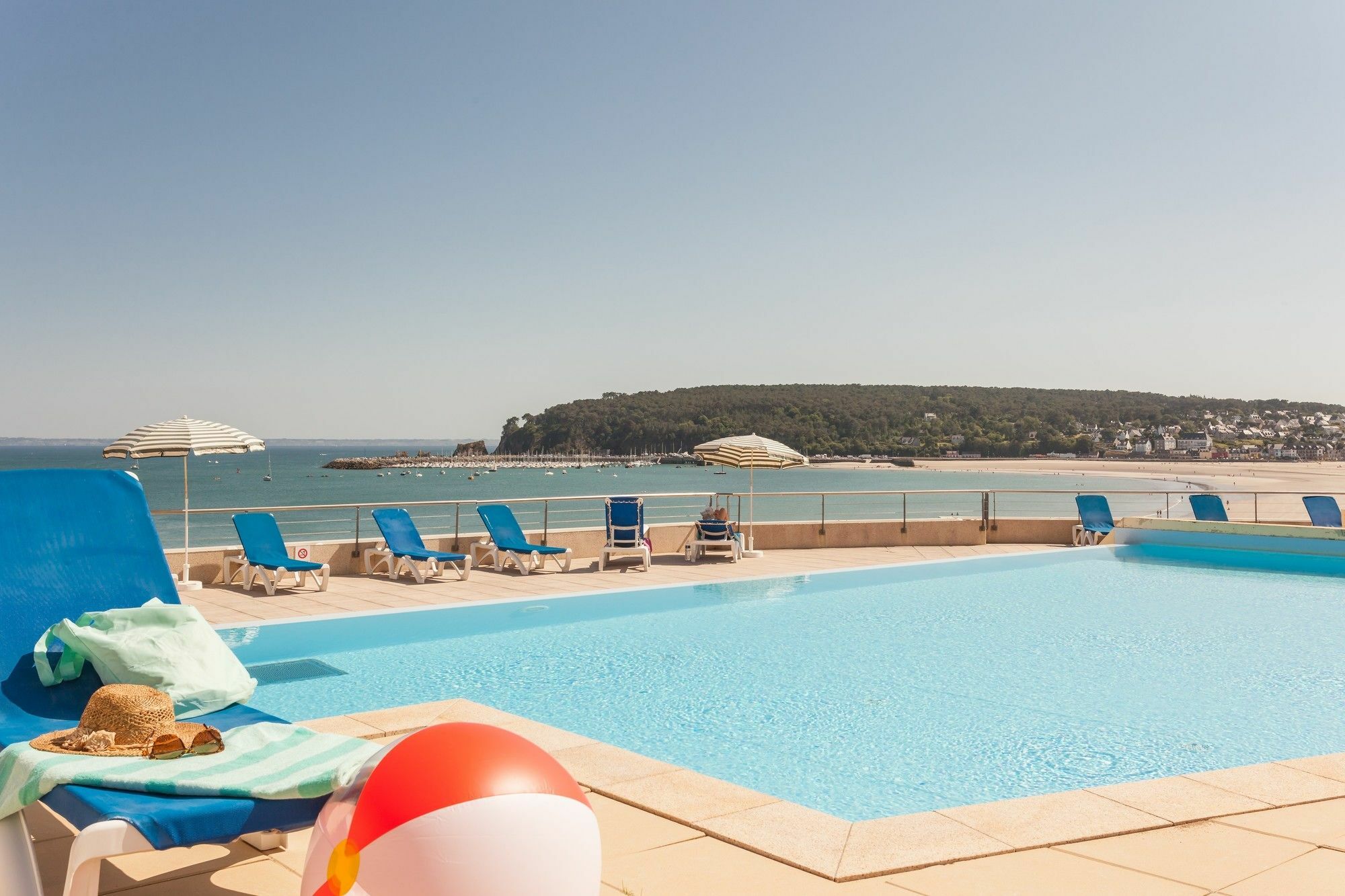 Residence Pierre & Vacances Cap-Morgat Crozon Exterior foto